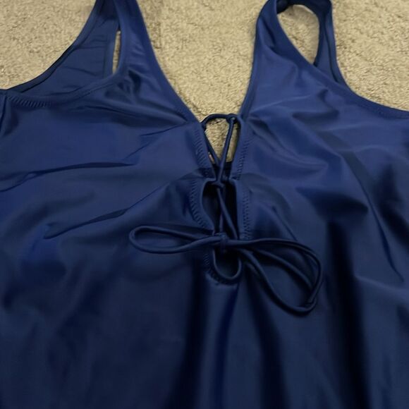 Navy Blue One-Piece Swimsuit NWOT Size XL - Picture 3 of 7